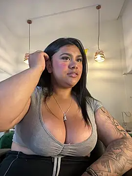 Snapshot of _Dulcinea_1 chatting on July 28, 11:17 am Dulcinea 1 online show from July 28, 11:17 am