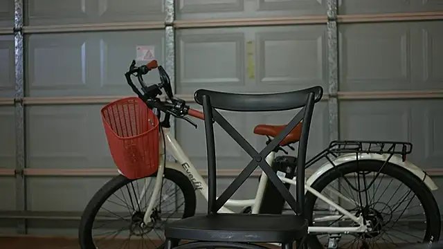 Snapshot of asian_pina chatting on December 5, 2:31 am asian pina online show from December 5, 2:31 am