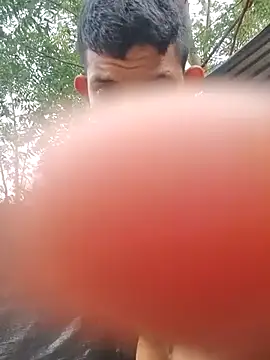 Snapshot of Valentinacuc chatting on October 5, 11:41 am Valentinacuc online show from October 5, 11:41 am