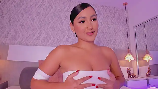 Snapshot of AishaPeyton chatting on November 12, 5:13 pm AishaPeyton online show from November 12, 5:13 pm