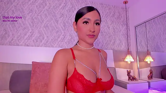 Snapshot of AishaPeyton chatting on December 15, 2:16 am AishaPeyton online show from December 15, 2:16 am