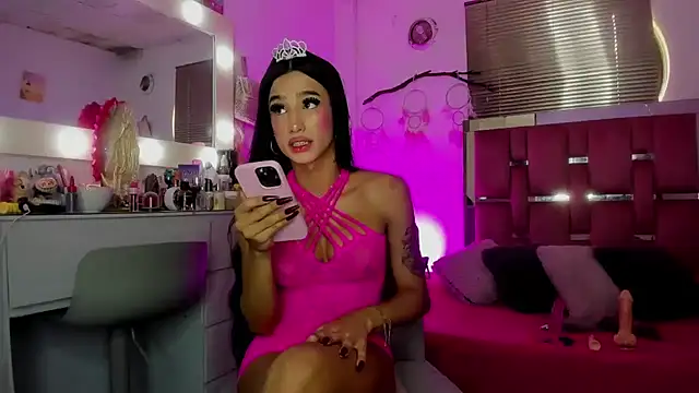 Snapshot of Princess_sammy666 chatting on April 29, 6:14 pm Princess sammy666 online show from April 29, 6:14 pm