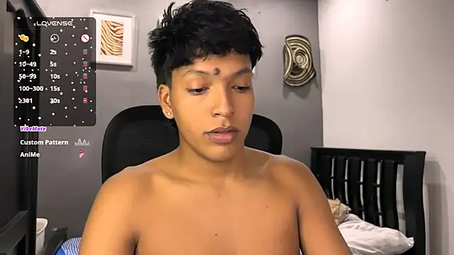 Snapshot of Xander_bonnet1 chatting on January 29, 2:51 am Xander bonnet1 online show from January 29, 2:51 am