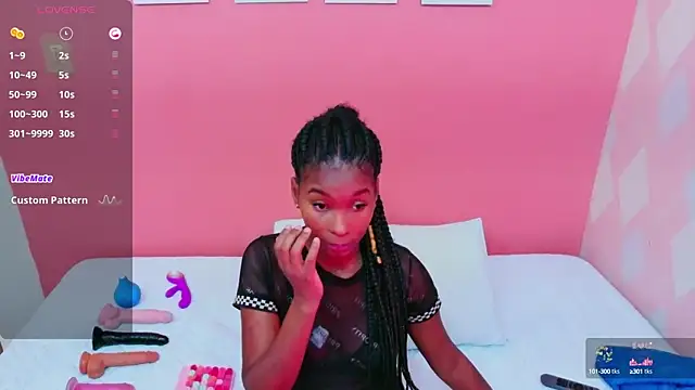 petitelittleebony online show from September 11, 7:25 pm