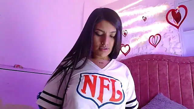 SarahStones online show from March 11, 2:54 am