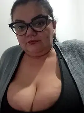 Madisonpalacio online show from November 19, 2:44 am