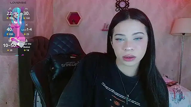 Snapshot of andy_bell_x chatting on November 11, 4:45 am andy bell x online show from November 11, 4:45 am