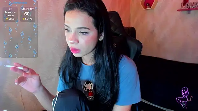 Snapshot of andy_bell_x chatting on November 25, 3:17 am andy bell x online show from November 25, 3:17 am