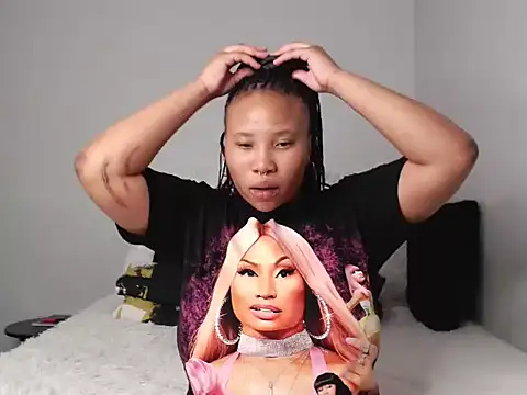 DrippinCaramelCutie online show from December 26, 5:51 pm