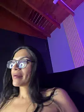 Snapshot of elolotero chatting on January 30, 8:54 am elolotero online show from January 30, 8:54 am