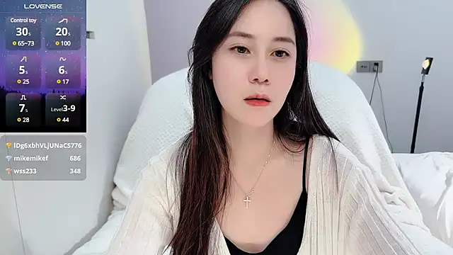 Snapshot of newwell chatting on March 18, 4:04 pm newwell online show from March 18, 4:04 pm