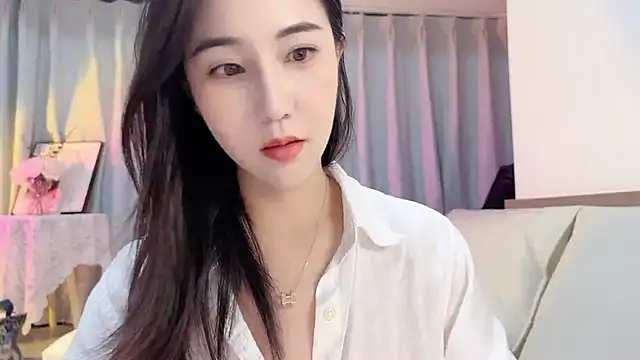 Snapshot of newwell chatting on September 26, 1:15 pm newwell online show from September 26, 1:15 pm