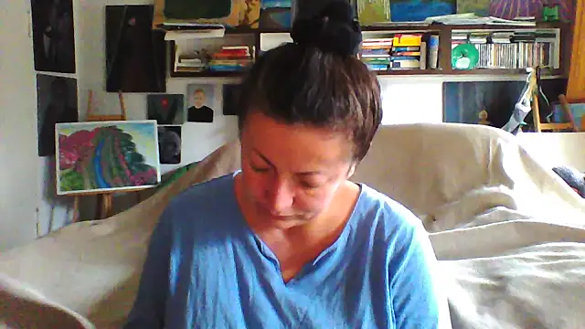 MariaAnaSunshine online show from October 24, 8:00 am