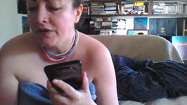 MariaAnaSunshine online show from March 4, 10:10 am