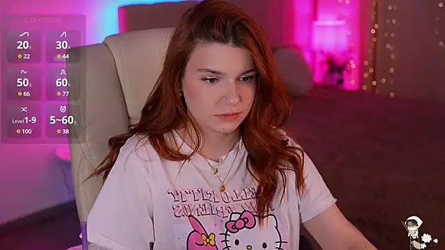 Snapshot of RedShinee chatting on March 8, 7:53 pm RedShinee online show from March 8, 7:53 pm