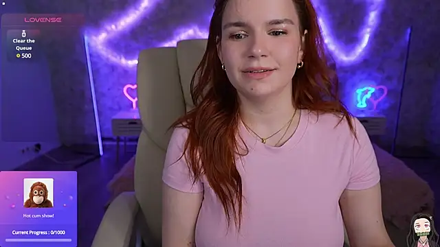 Snapshot of RedShinee chatting on March 11, 10:40 am RedShinee online show from March 11, 10:40 am