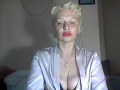 MaryJane441 online show from May 2, 8:25 pm