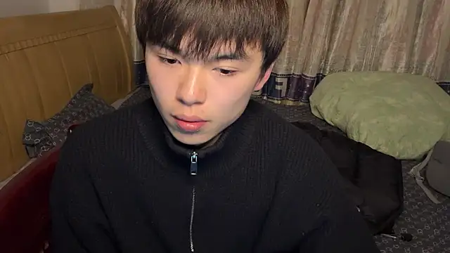 Snapshot of xiaottt1918 chatting on January 6, 10:57 am xiaottt1918 online show from January 6, 10:57 am