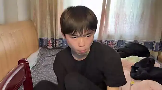 Snapshot of xiaottt1918 chatting on January 7, 8:03 am xiaottt1918 online show from January 7, 8:03 am