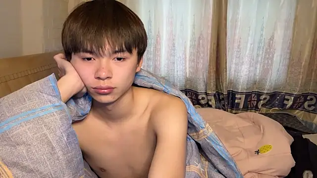 Snapshot of xiaottt1918 chatting on January 11, 9:36 am xiaottt1918 online show from January 11, 9:36 am