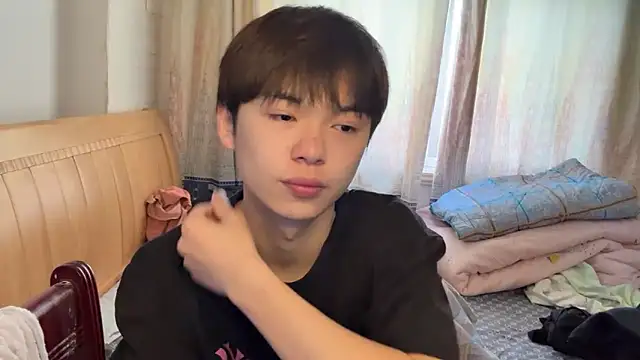 Snapshot of xiaottt1918 chatting on January 12, 4:21 am xiaottt1918 online show from January 12, 4:21 am