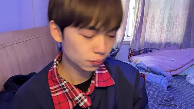 Snapshot of xiaottt1918 chatting on January 14, 8:41 am xiaottt1918 online show from January 14, 8:41 am