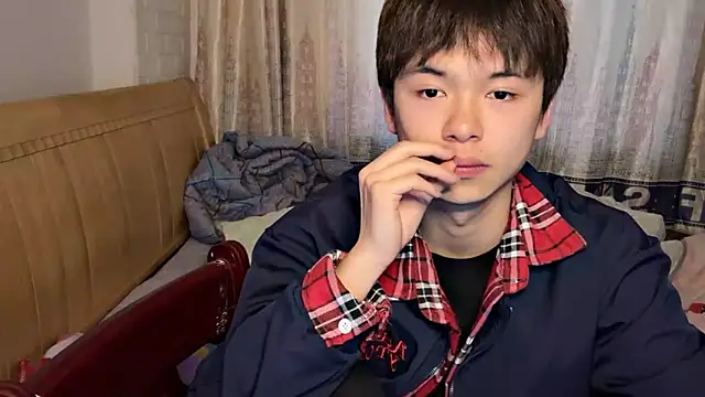 Snapshot of xiaottt1918 chatting on January 17, 9:49 am xiaottt1918 online show from January 17, 9:49 am