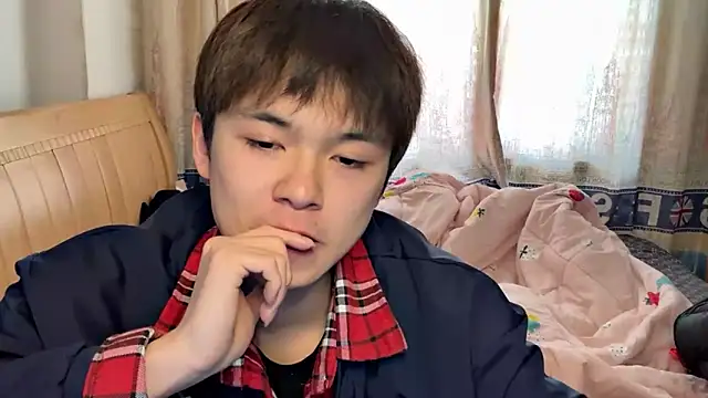 Snapshot of xiaottt1918 chatting on January 18, 8:20 am xiaottt1918 online show from January 18, 8:20 am