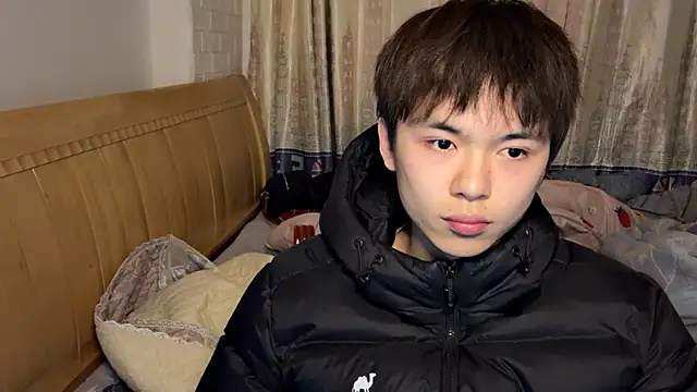 Snapshot of xiaottt1918 chatting on January 22, 12:17 pm xiaottt1918 online show from January 22, 12:17 pm