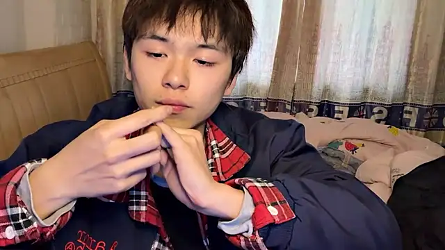 Snapshot of xiaottt1918 chatting on January 23, 8:57 am xiaottt1918 online show from January 23, 8:57 am