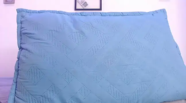 Snapshot of harrytomson_1 chatting on February 24, 9:00 am harrytomson 1 online show from February 24, 9:00 am