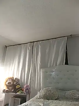 Snapshot of Nalaa_Sc chatting on December 27, 11:42 pm Nalaa Sc online show from December 27, 11:42 pm