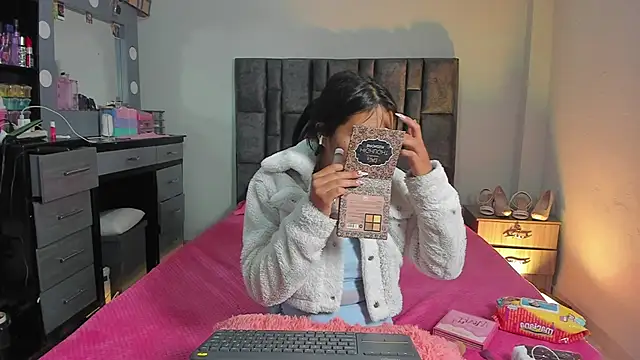 Snapshot of Nalaa_Sc chatting on November 29, 3:09 am Nalaa Sc online show from November 29, 3:09 am