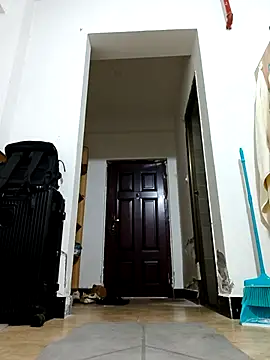 DDYY12341 online show from October 21, 1:01 pm