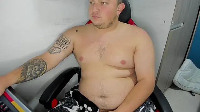 AndresChuboi online show from January 11, 1:05 pm