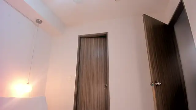 Mariana Synn online show from July 26, 1:25 am