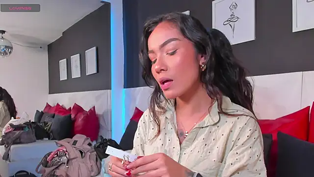 scarlet castro online show from October 24, 4:47 pm