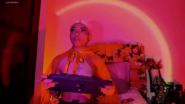 SexyNaf online show from October 29, 7:15 pm