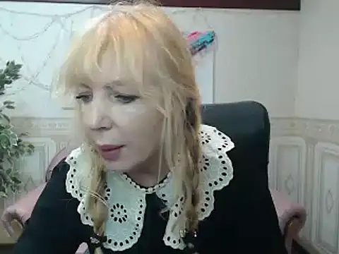 Anna Diax online show from December 18, 12:29 pm