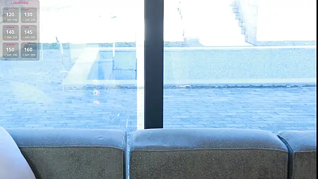 AnnaSiren online show from March 14, 6:42 am