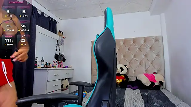 Snapshot of lulu_ferrer chatting on October 11, 1:42 pm lulu ferrer online show from October 11, 1:42 pm