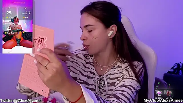 AlexaAimee online show from September 28, 1:11 am