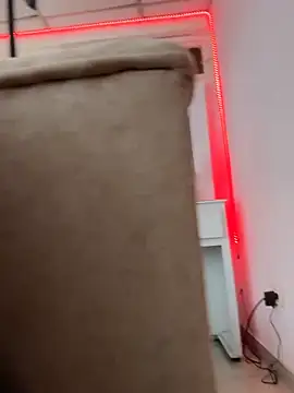 annaharper- online show from March 5, 1:12 am