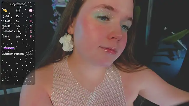 SunnyRisha online show from January 11, 6:33 pm