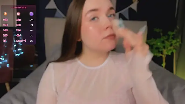 SunnyRisha online show from February 10, 5:47 am