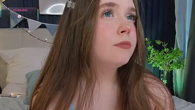 SunnyRisha online show from March 21, 6:16 am