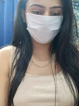 Snapshot of Mylovesana chatting on May 5, 8:11 am Mylovesana online show from May 5, 8:11 am