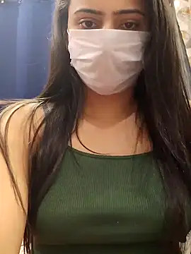 Snapshot of Mylovesana chatting on May 13, 11:29 am Mylovesana online show from May 13, 11:29 am