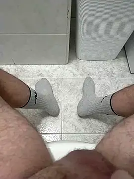 Snapshot of user_662 chatting on March 2, 5:58 pm user 662 online show from March 2, 5:58 pm