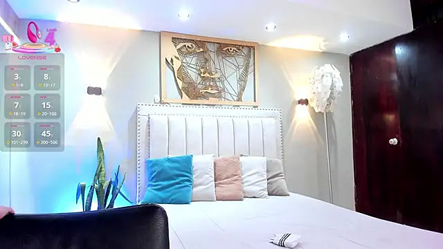  EmilyJireh  online show from October 1, 7:42 pm